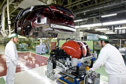 Honda начала серийное производство водородных автомобилей