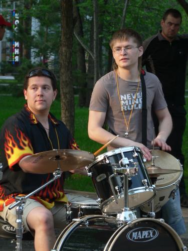 Живой "Drum" в Первомайском...