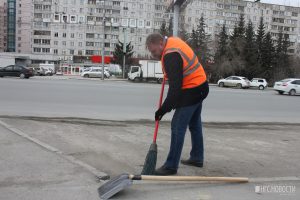 В Новосибирске мести улицы вышли Локоть и Травников