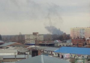 Почти сутки пожар на свалке в Бердске‍ распространяет смог над городом