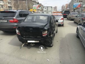 Жесткое ДТП в центре Новосибирска - пострадали трое