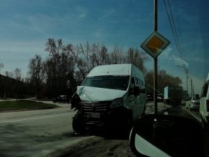 В Бердске в ДТП двух маршруток пострадали водитель и пассажир