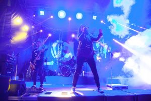 Российская рок-группа Louna выступила на "Маевке" около стен НГУ‍