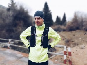 82 км вокруг озера за шесть часов пробежал новосибирский спортсмен Юрий Тарасов