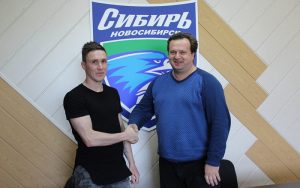 Футбольный клуб «Сибирь» заключил новый контракт с Романом Беляевым‍