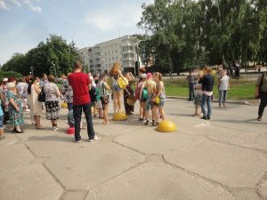 После протестов с тазиками жителям Краснообска вернули горячую воду