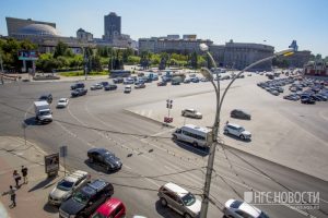 Новая разметка на площади Ленина запутала водителей‍ Новосибирска