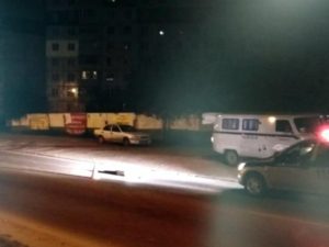 В Новосибирске неизвестный "Мерседес" насмерть сбил женщину