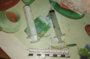 Полиция Новосибирска ликвидировала лабораторию с психотропными наркотиками