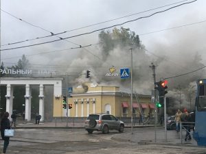 Кафе «Штолле» сгорело в Центральном парке Новосибирска