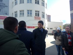 В Новосибирске продолжают снос кинотеатра «Металлист»