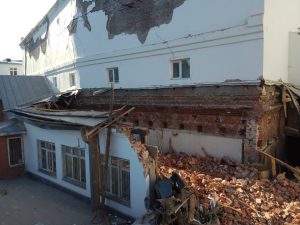Власти Новосибисрка контролируют снос кинотеатра «Металлист»