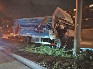Смертельное ДТП в Новосибирске: погибла пассажирка грузовика