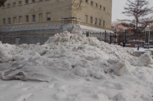Снегопад отрезал от мира поселок «Горки Академпарка»