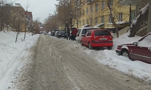 Снежная каша покрыла тротуары Новосибирска
