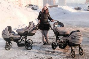 Мама четверняшек из Новосибирска раскрыла семейный режим дня