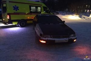 Новосибирск: две машины не пускали в больницу "скорую" с пациентом