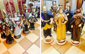 В Новосибирске продают президентские шахматы из фарфора и золота за 350 тысяч