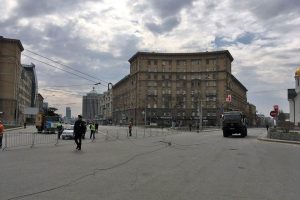 В Новосибирске на репетиции парада военная техника оборвала провода
