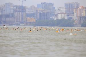 «Сибирская волна»: 226 человек переплыли Обь