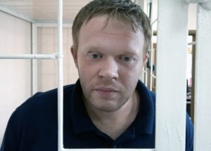 Полиция просит новосибирцев опознать подозреваемого в особо тяжком преступлении