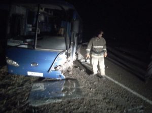 Два человека погибли в ДТП рейсового автобуса с легковушкой