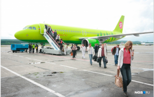 Самолет Новосибирск-Хабаровск экстренно сел в Якутии из-за упавшего в обморок пассажира