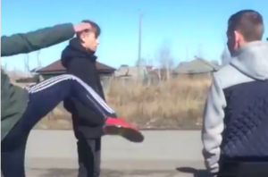 Барабинские подростки-хулиганы отправятся на обязательные работы за издевательства над сверстниками