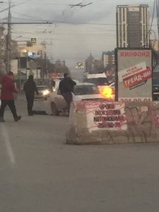 Автомобиль марки Renault Logan загорелся в Железнодорожном районе