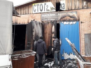 Пожар в СТО в центре Бердска - погиб мужчина