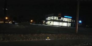 Столбы освещения упали возле нового автовокзала в Новосибирске