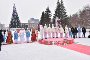 С праздником Рождества новосибирцев поздравил Губернатор Андрей Травников