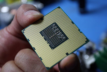 Intel анонсировала процессоры Core i7