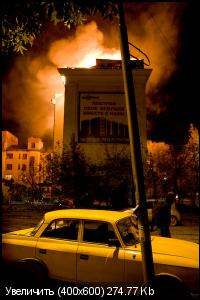 В Новосибирске горит многоэтажный жилой дом