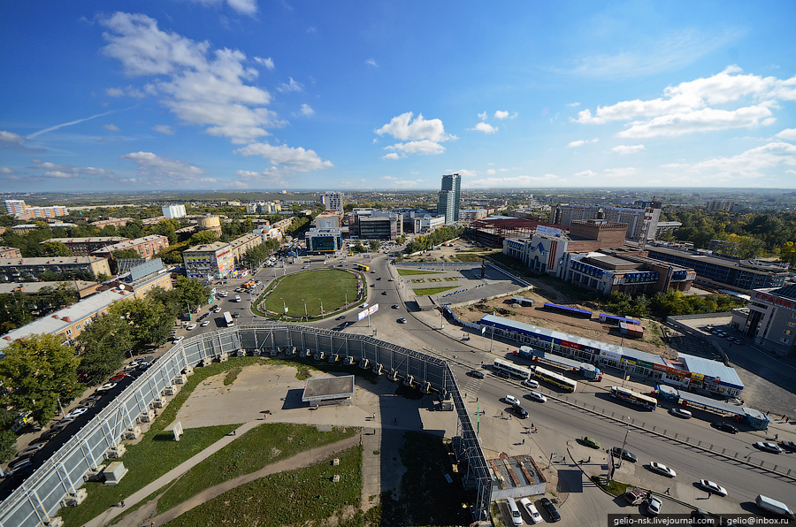 Площадь маркса фото. Площадь Маркса Новосибирск. Улица Карла Маркса Новосибирск. Новосибирск пл Карла Маркса. Новосибирск площад карыла Маркс.