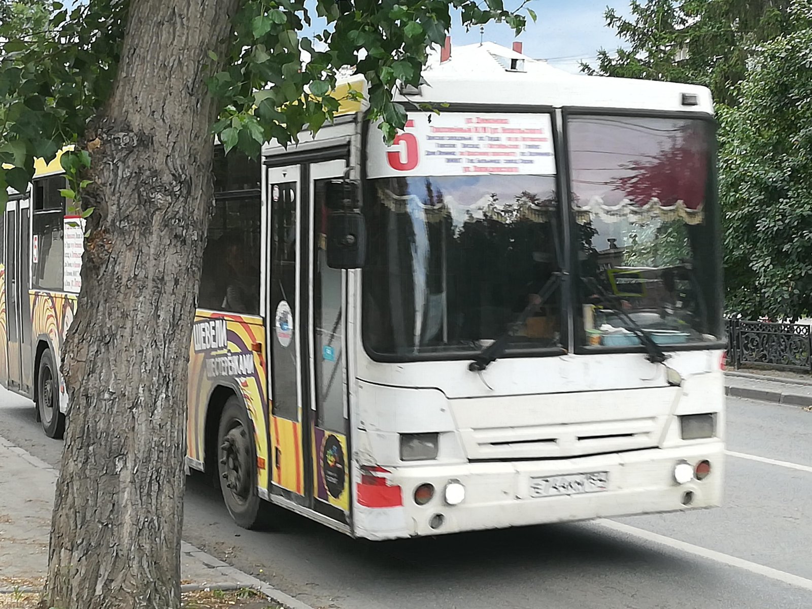 Маршрутка пятерка. 5 Автобус Новосибирск. Автобус 39 Новосибирск. Новосибирские маршрутки. 98 Автобус Новосибирск.