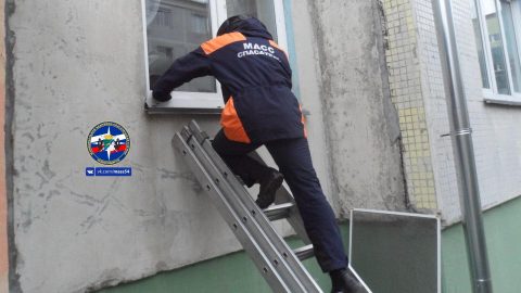 В Новосибирске спасатели МАСС нашли два трупа