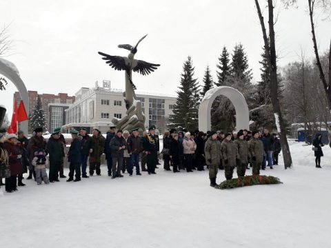 В Бердске отмечают День защитника Отечества