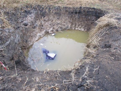 Жительница Новосибирской области утонула в яме с водой