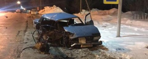 Угнанный автомобиль в Новосибирске попал в смертельную аварию