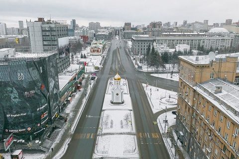 Фотограф снял с высоты пустой Новосибирск