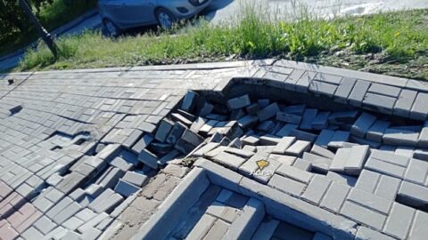 Сильный ливень разрушил набережную в Новосибирске