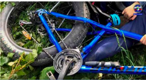 В Новосибирске подросток застрял в велосипедной раме