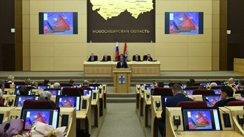 На места в новосибирском заксобрании претендуют 10 партий
