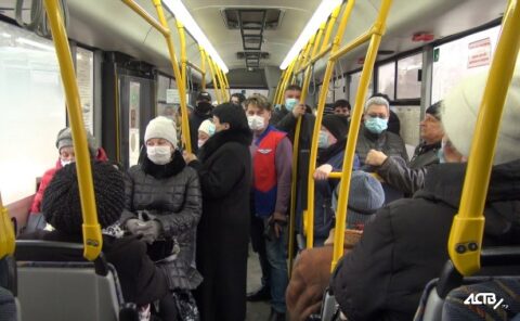 Водителей и пассажиров штрафуют за нарушение масочного режима в Бердске