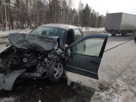 В аварии под Новосибирском пострадали пять человек