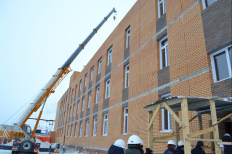 В Новосибирской области завершается строительство новой школы