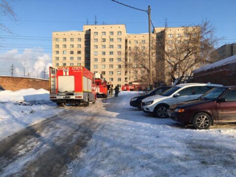 В Калининском районе Новосибирска погиб мужчина