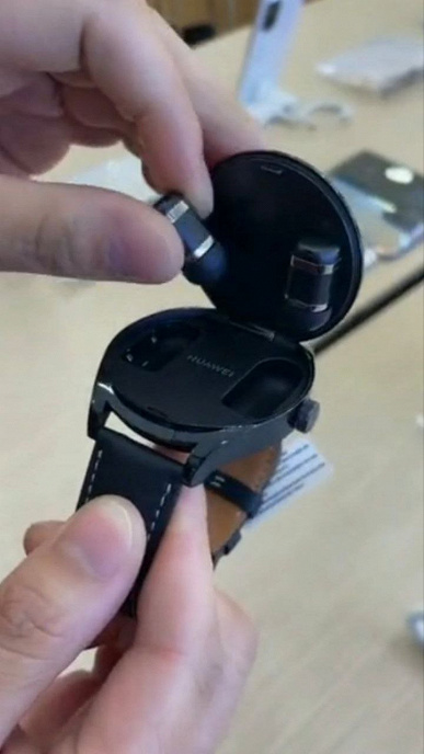 Смарт-часы Huawei Watch Buds со съёмными наушниками представили на фото