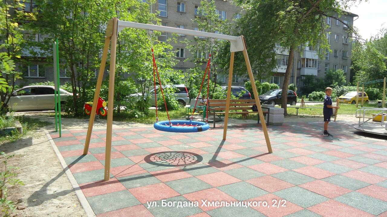 До конца года в Калининском районе появится 5 новых детских площадок